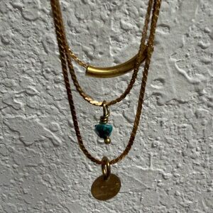 NEW Three tier layering necklace in one